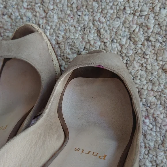 Christian Louboutin Tan Slingback Sandals